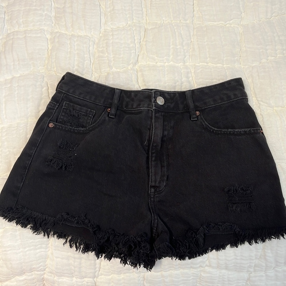 27 waist pacsun high rise festival shorts in black
